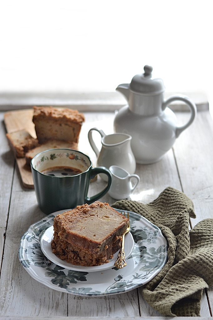 apple crisp banana bread